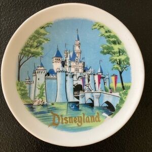 Disney Disneyland Cinderella’s Castle small souvenir plate Vintage